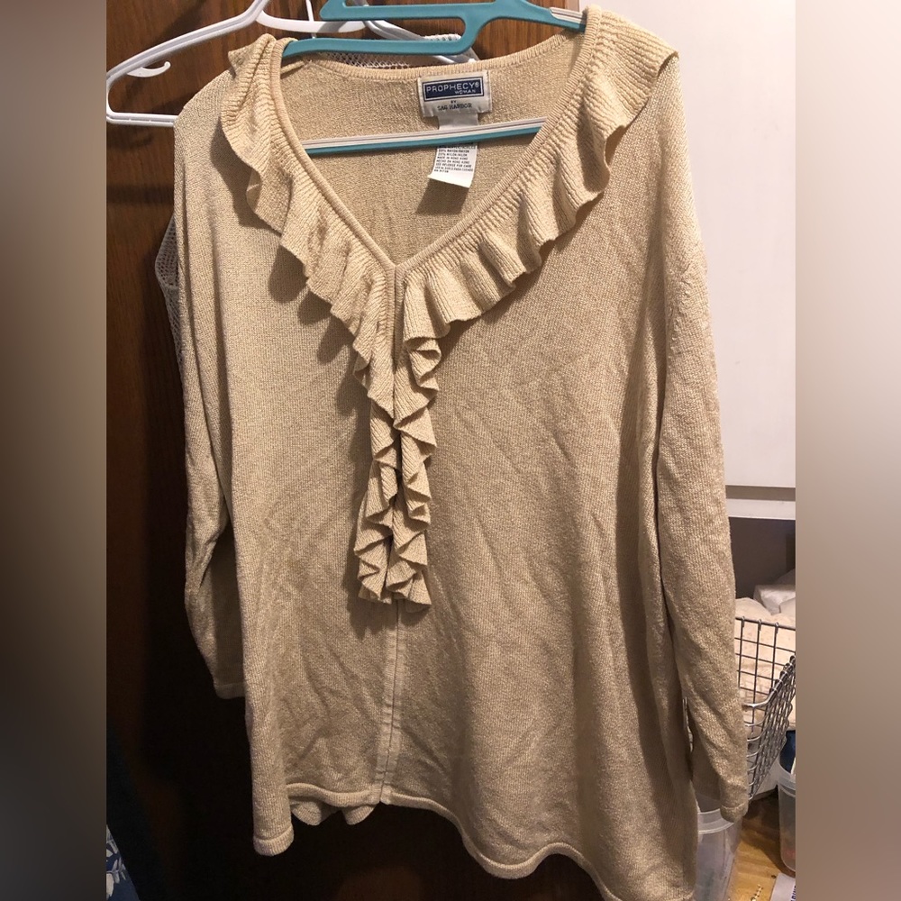 Vintage Prophecy Ruffled Sweater- 728 $30 or $25 w/offer